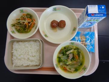 8月31日の学校給食（小学校B献立）の写真