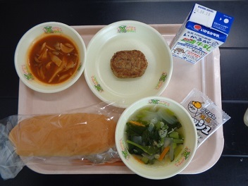 9月15日の学校給食（小学校B献立）の写真