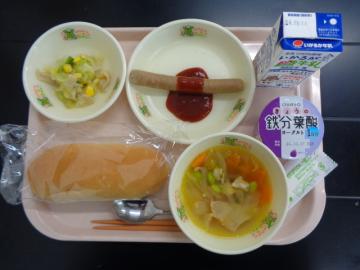 10月6日の学校給食（小学校B献立）の写真