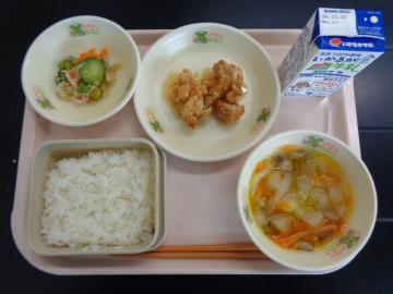 10月7日の学校給食（小学校B献立）の写真