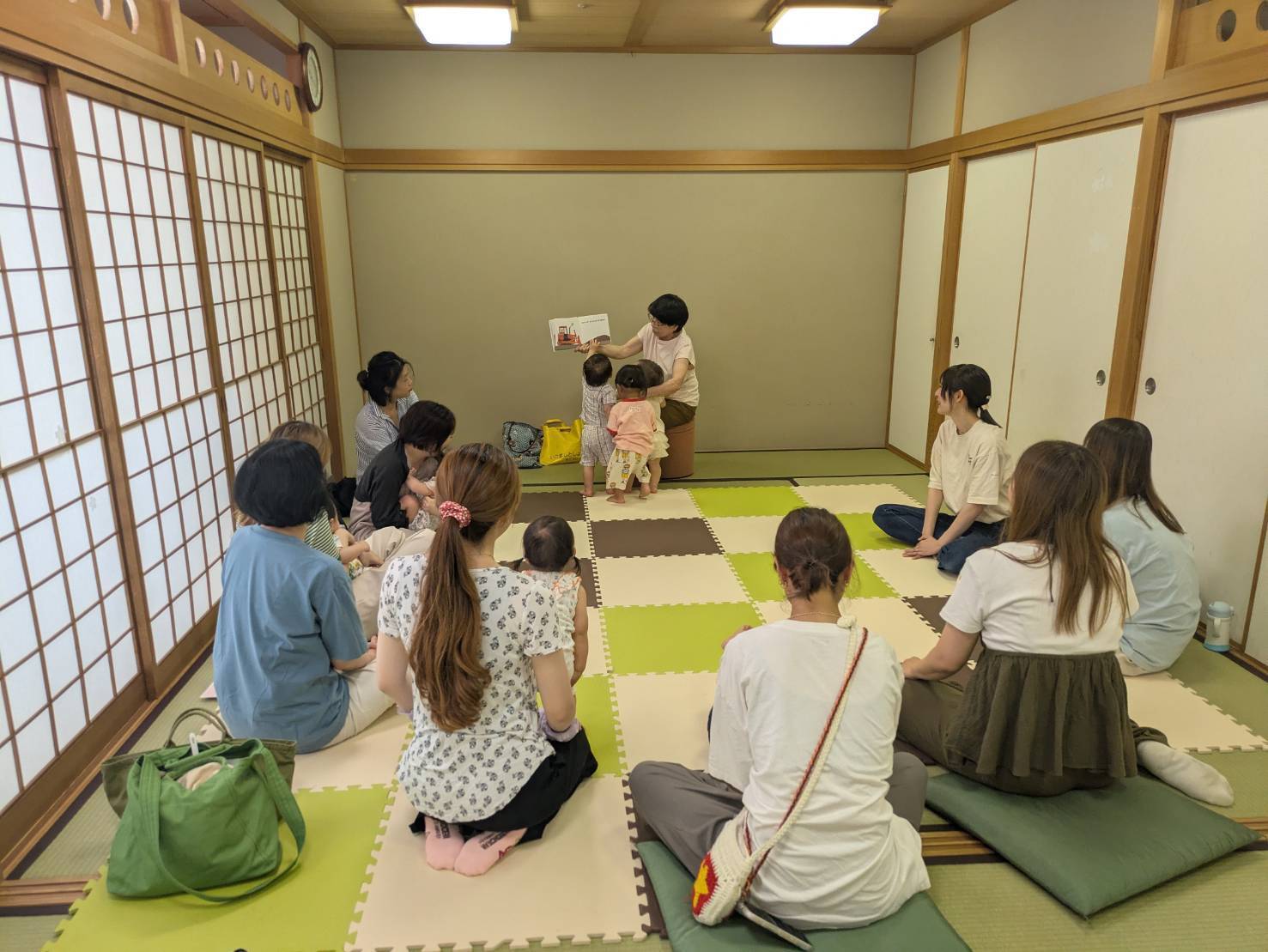 絵本の会の様子