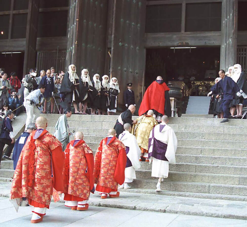 無足人座神武祭お練り奉仕