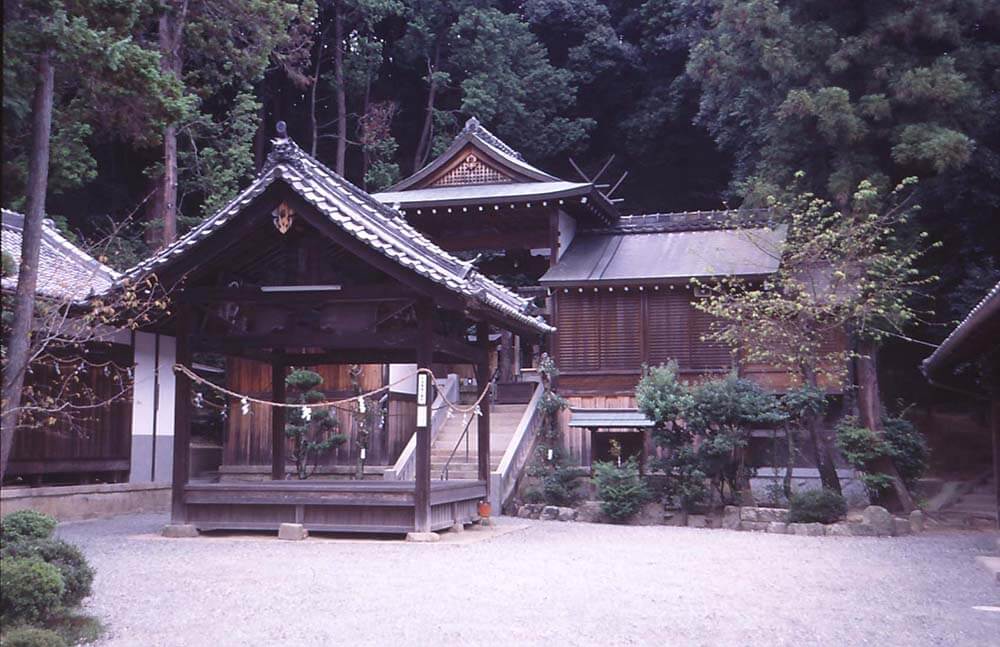 神社 イザナギ イザナギ・イザナミを祀った神社 詳細